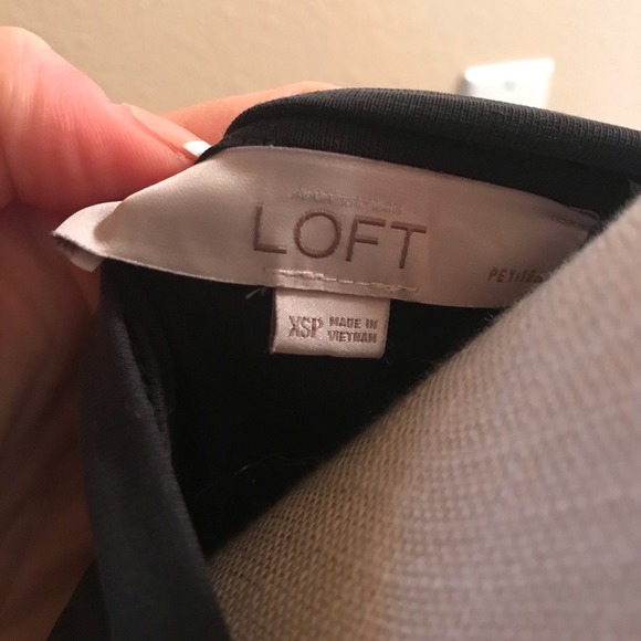 Ann Taylor loft mini ruffle dress XSP - Picture 3 of 4